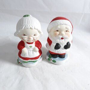Vintage Santa And Mrs Claus Ceramic Figurines